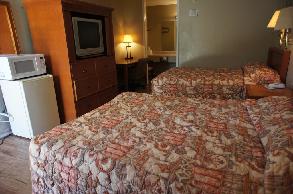 أورانج Executive Inn & Suites المظهر الخارجي الصورة